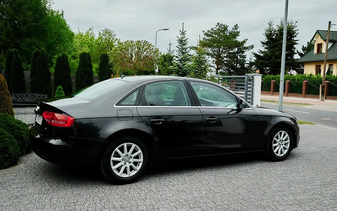 Audi A4 cena 49900 przebieg: 190000, rok produkcji 2013 z Bełchatów małe 137